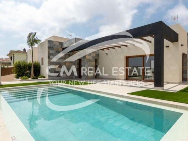 Chalet en venta en Torrevieja, Los Altos