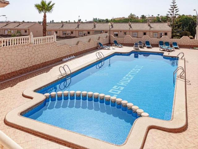 Chalet en venta en Torrevieja, Los Balcones Los Altos. OPORTUNIDAD CHALET 5 dormitorios y 5 baños con sótano y vistas al mar y a la Laguna en Los Altos!. Chalets.