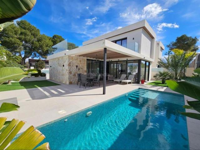 Chalet en venta en Torrevieja, Los Balcones Los Altos. Chalet en venta en Los Balcones Los Altos del Edén, 3 dormitorios. Chalets.