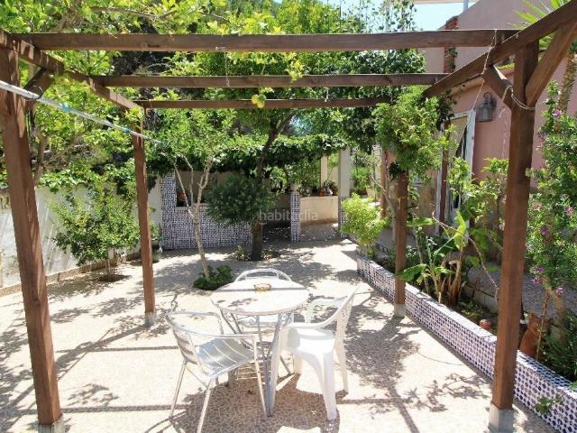 Chalet en venta en Torrevieja, Los Balcones Los Altos. Chalet independiente con piscina y dos viviendas en zona tranquila. Chalets.