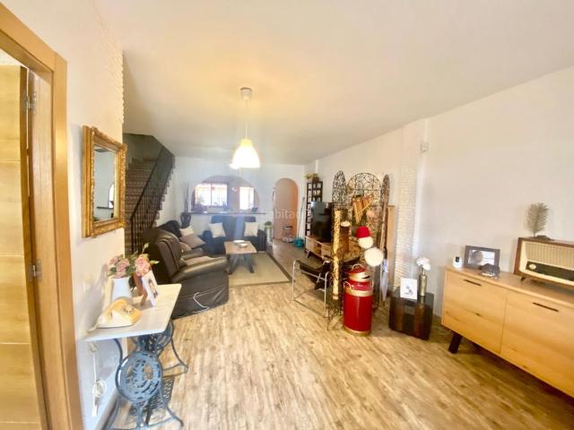 Chalet en venta en Torrevieja, Los Balcones Los Altos. iexclVENTA DE CHALET ADOSADO EN LOS BALCONES, TORREVIEJA!Descubre este fantaacutestico chalet adosado en venta en Los Balcones, To. Chalets.