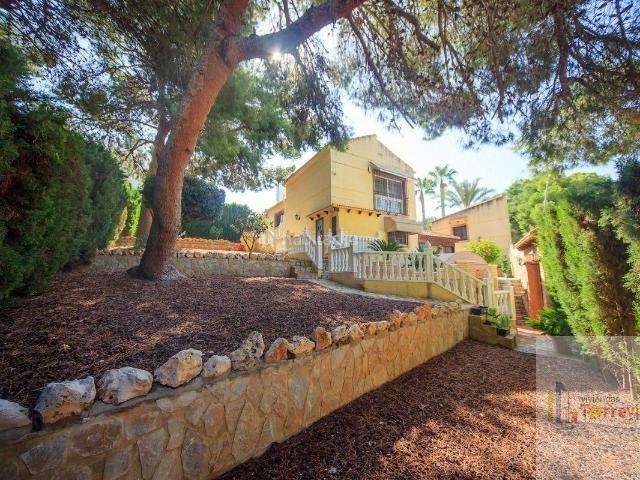 Chalet en venta en Torrevieja, Los Balcones Los Altos. TorreviejaChalet. Chalets.