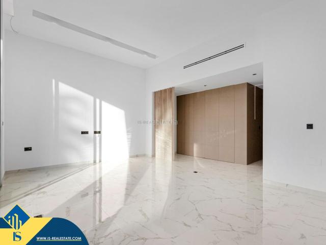 Chalet en venta en Torrevieja, Los Balcones Los Altos. Villa con piscina privada, en la provincia de Alicante, en la ciudad de Torrevieja, en el barrio de Los Balcones. 3 habitaciones. Chalets.