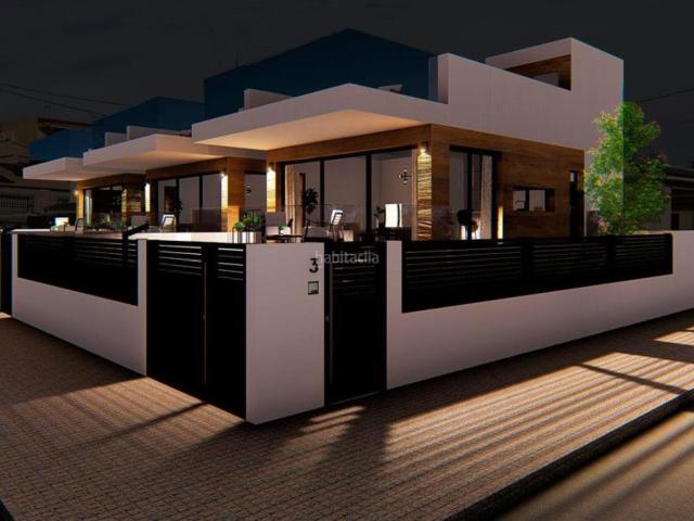 Chalet en venta en Torrevieja, Los Europeos. Chalets.