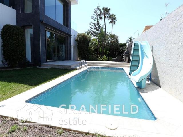 Chalet en venta en Torrevieja, Nueva Torrevieja. Chalets.