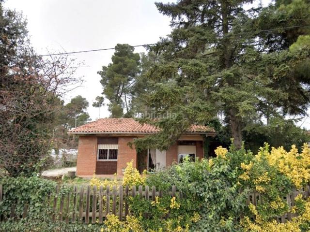 Chalet en venta en Torre de Claramunt La. CASA EN CESIÓN DE REMATE SIN POSESIÓN LA TORRE DE CLARAMUNT. Chalets Torre de Claramunt.