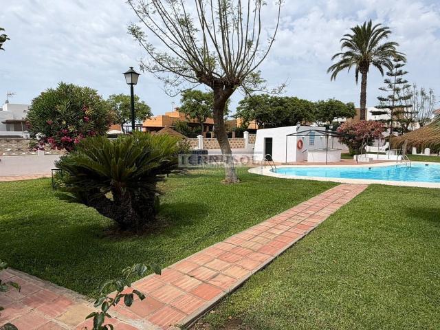 Chalet en venta en Torre del Mar, Viña Málaga. CHALET ADOSADO EN VENTA TORRE DEL MAR. Chalets Torre del.