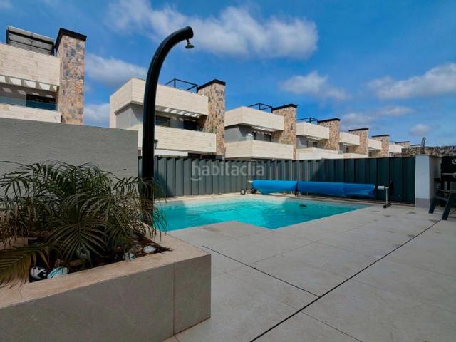 Chalet en venta en Torre Pacheco, Mar Menor golf. Villa de lujo en venta en Santa Rosalía Lake & Life Resort. Chalets Torre.