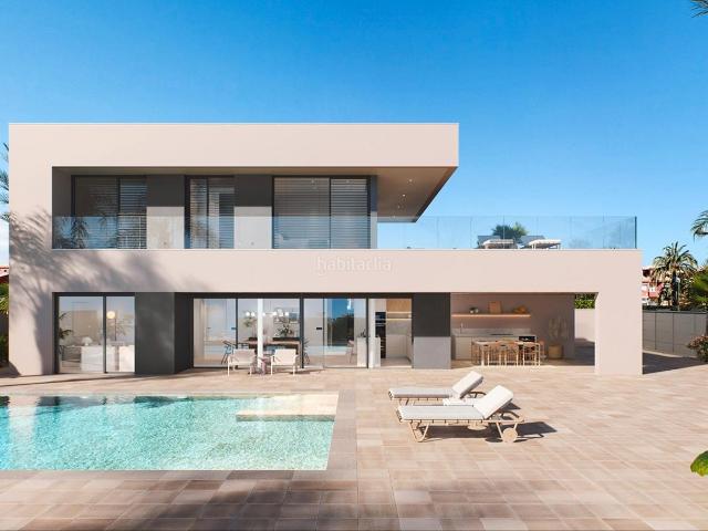 Chalet en venta en Torre Pacheco, Roldán. Costa Blanca Eiendom presenta este proyecto de 7 villas de lujo situado cerca de los mejores campos de golf, en el municipio de To. Chalets Torre.