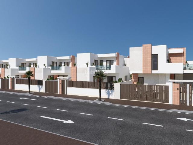 Chalet en venta en Torre Pacheco, Roldán. Descubre tu nuevo hogar en nuestras exclusivas villas!. Chalets Torre.