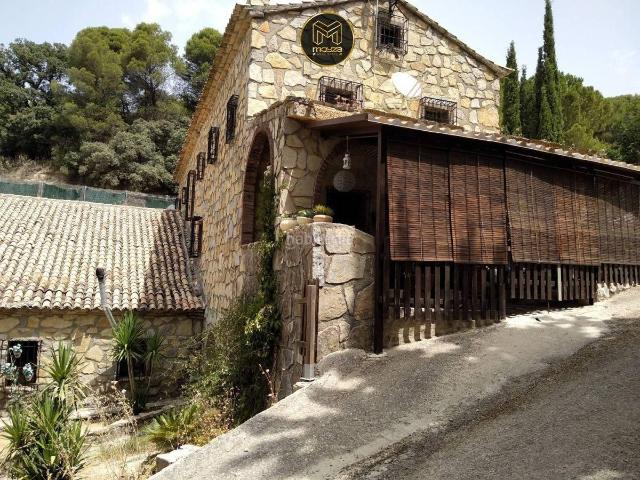 Chalet en venta en Torredelcampo. Chalet en venta en Torre Del Campo, 6 dormitorios. Chalets.