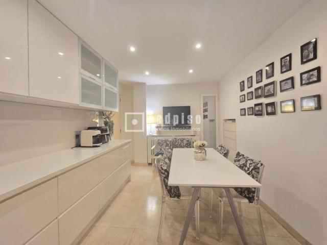 Chalet en venta en Torrejón de Ardoz, Cañada Mancha Amarilla. CHALET DE ESQUINA. Chalets Torrejón de.