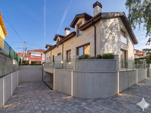 Chalet en venta en Torrelavega, Tanos. Chalet adosado en Tanos, Torrelavega. Chalets.