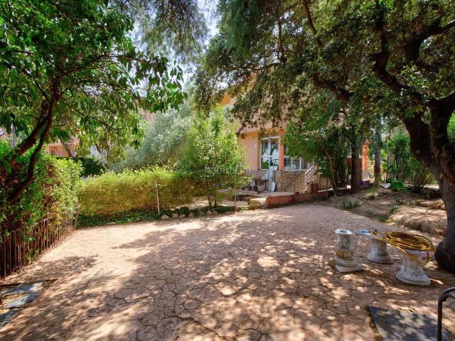 Chalet en venta en Torrelodones, Los Ángeles Jarandilla. EXCLUSIVO CHALET INDEPENDIENTE DE 430 M2 CON PISCINA Y EXCELENTE UBICACIÓN EN TORRELODONES. Chalets.
