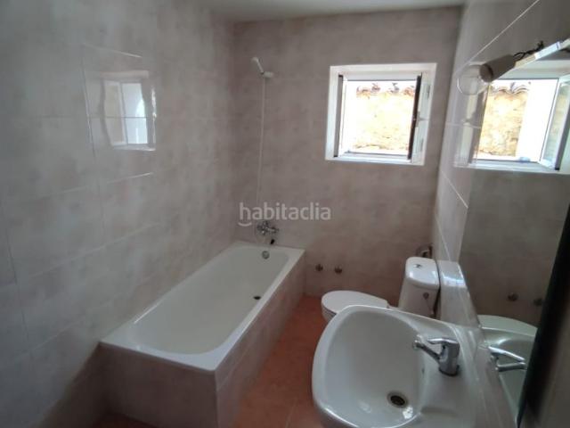 Chalet en venta en Torremocha del Campo. Chalet adosado en venta en Torremocha del Campo. Chalets Torremocha del.