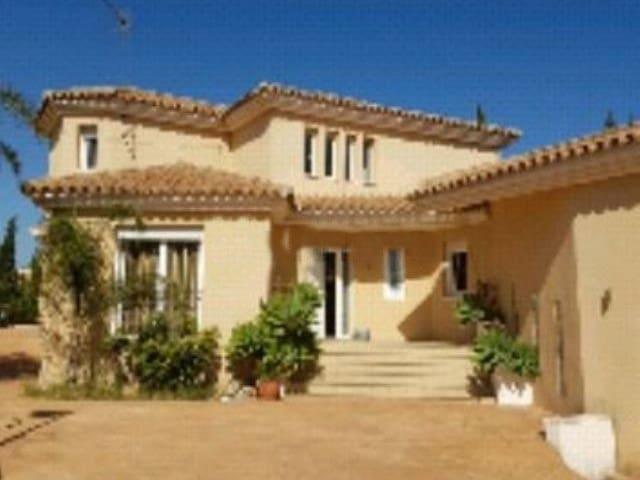 Chalet en venta en Torremolinos, Málaga Costa del Sol
