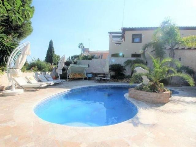 Chalet en venta en Torremolinos, Playamar Benyamina