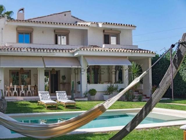 Chalet en venta en Torremolinos, Playamar Benyamina