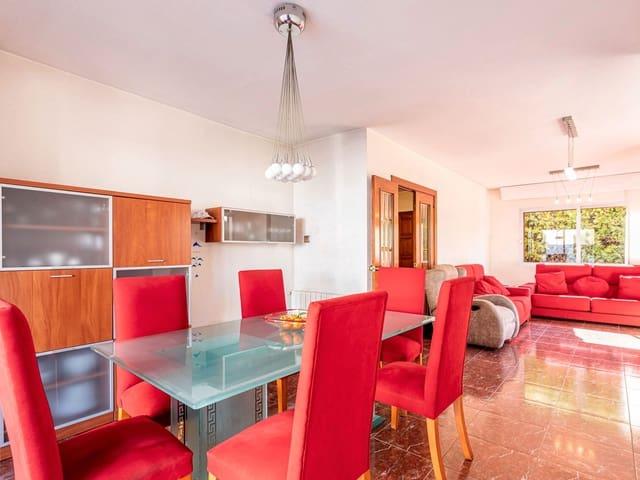 Chalet en venta en Torrent, Valencia