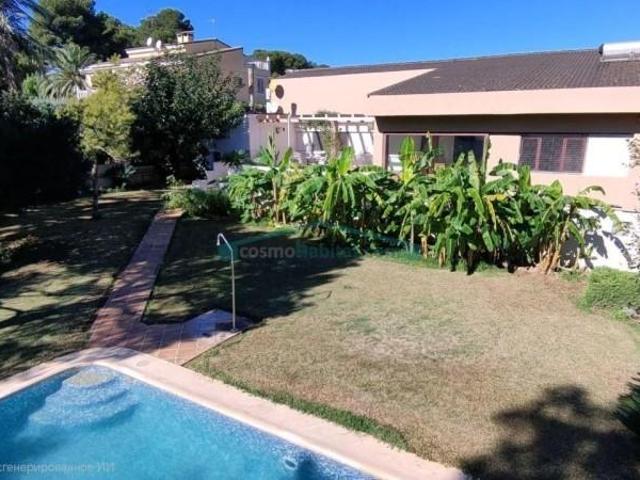 Chalet en venta en Torrent, Zona Avenida al Vedat
