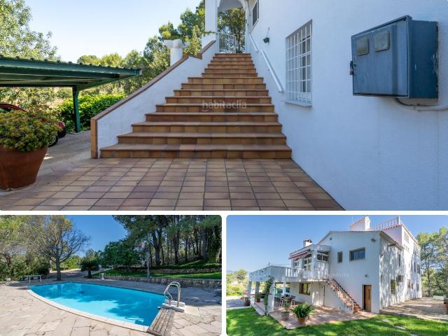 Chalet en venta en Tortosa, Urbanitzacions Costa Dorada. Gran finca con chalet para entrar a vivir. Chalets.