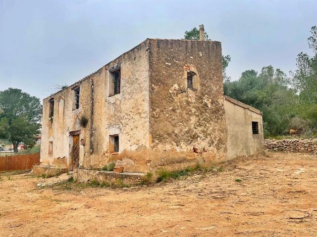 Chalet en venta en Tortosa, de 100 m² 1 habitación por 130.000