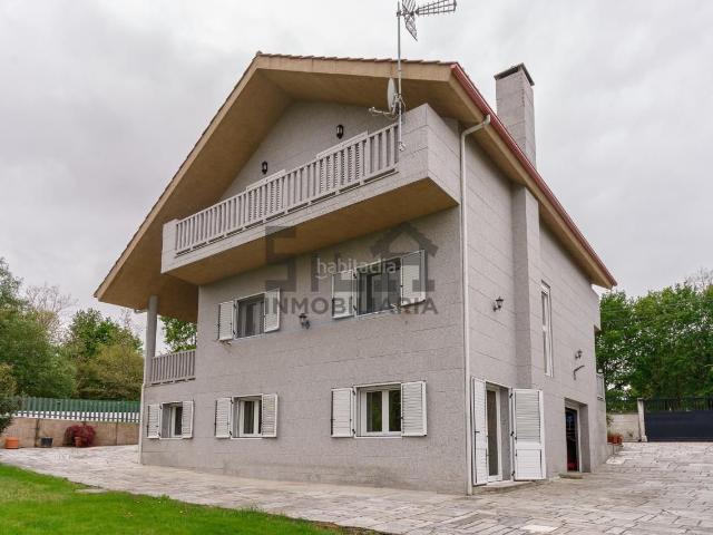 Chalet en venta en Taboadela. Chalets.