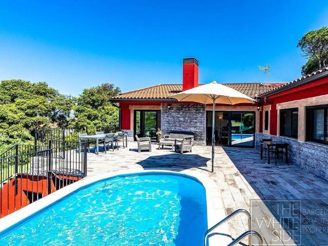 Chalet en venta en Taradell, de 249 m² 4 habitaciones por 620.000