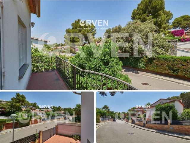 Chalet en venta en Tarragona, La Mora Costa Dorada. Magnífica vivienda unifamiliar en La Mora, Tarragona, a pocos minutos de la playa. Chalets.