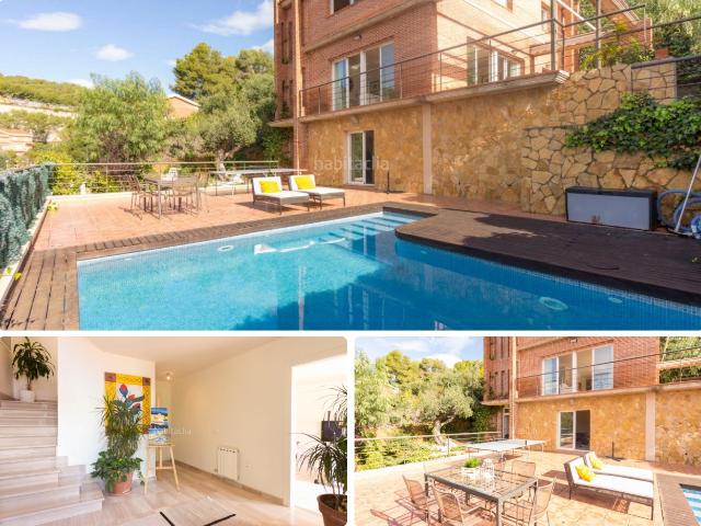 Chalet en venta en Tarragona, Urbanitzacions de Llevant Costa Dorada. Boscos Tarragona, Chalet unifamiliar con piscina. Chalets.