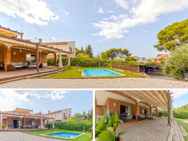 Chalet en venta en Tarragona, Urbanitzacions de Llevant Costa Dorada. Casa exclusiva y sostenible en Bosques de Tarragona. Chalets.
