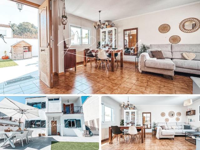 Chalet en venta en Tarragona, Urbanitzacions de Llevant Costa Dorada. CASA UNIFAMILIAR EN BOSCOS TARRAGONA. Chalets.