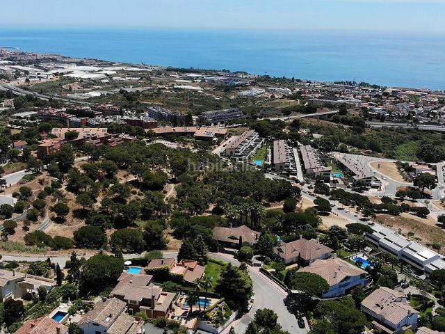 Chalet en venta en Teià. A un minuto de Club de Tennis BarcelonaTeià. Chalets.