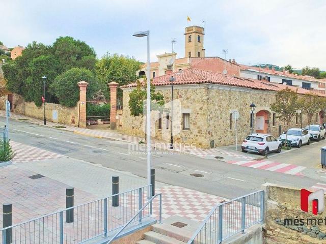 Chalet en venta en Teià, de 250 m² 6 habitaciones por 590.000