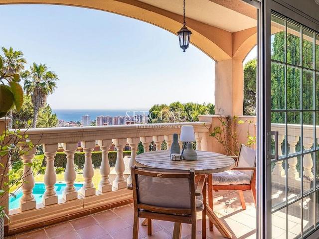 Chalet en venta en Teià, de 265 m² 4 habitaciones por 775.000