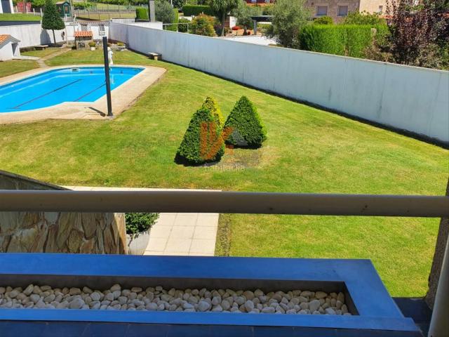Chalet en venta en Teo. EXCLUSIVO CHALET CON PISCINA EN VENTA EN CACHEIRAS, TEO. Chalets.