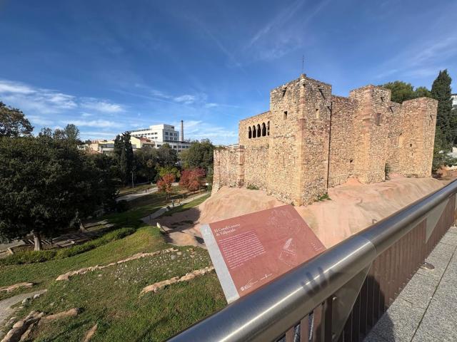 Chalet en venta en Terrassa, Ca n'Aurell. A 5 minutos a pie de la Plaça Vella. Chalets.