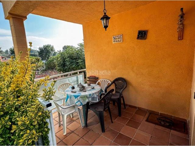 Chalet en venta en Terrassa, Can Palet de Vista Alegre. Tu casa independiente con jardín, garaje y espacio para crear el hogar que siempre has querido!. Chalets.