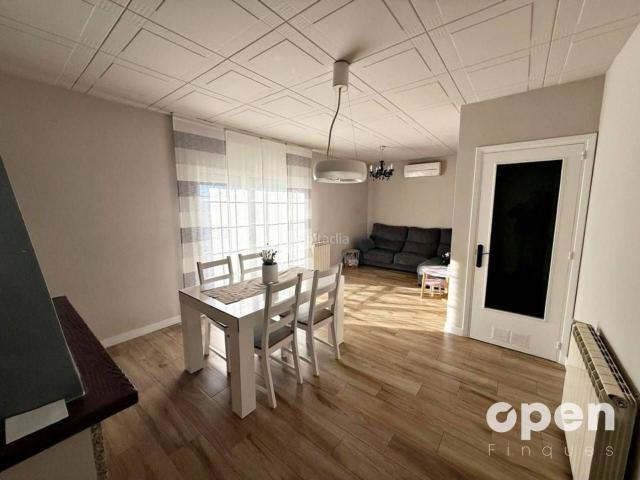 Chalet en venta en Terrassa, Can Parellada. CALLE DOCEANIA. Chalets.