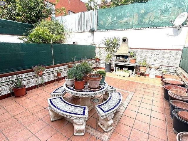 Chalet en venta en Terrassa, de 116 m² 4 habitaciones por 420.000