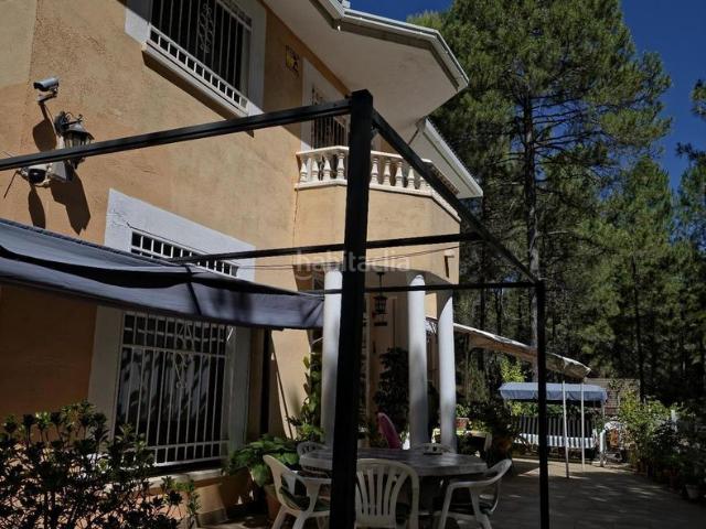 Chalet en venta en Trillo. TrilloChalet. Chalets.