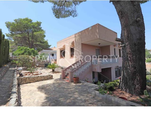 Chalet en venta en Turís. Chalet a la venta en Turís. Chalets.