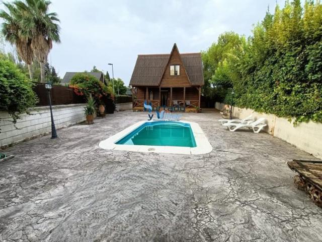 Chalet en venta en Úbeda, Ubeda