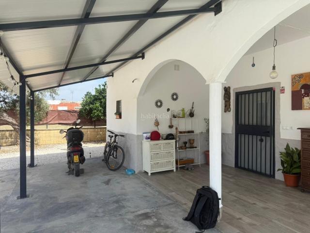 Chalet en venta en Utrera, Pedanías Norte. CHALET EN UTRERA. Chalets.
