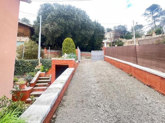 Chalet en venta en Vacarisses. Chalets.