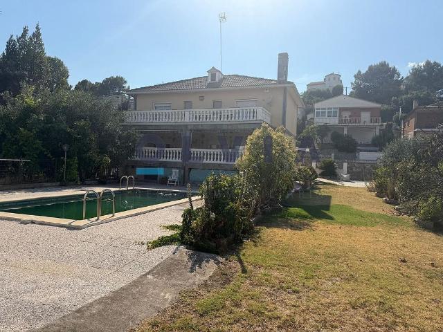 Chalet en venta en Vacarisses, de 186 m² 5 habitaciones por 395.000