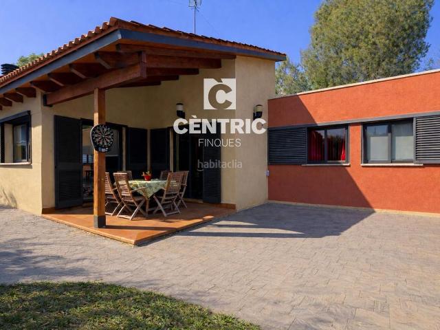 Chalet en venta en Vacarisses. Espectacular casa a cuatro vientos con piscina en Vacarisses Torreblanca I. Chalets.