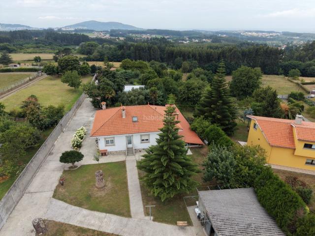 Chalet en venta en Valdoviño. Chalets.