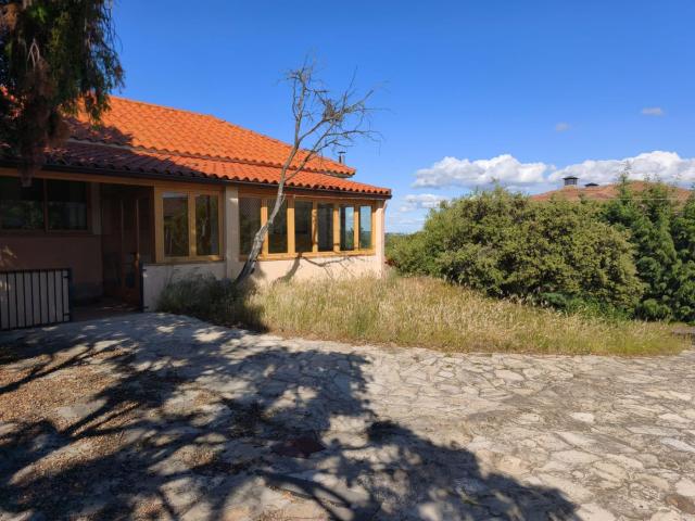 Chalet en venta en Valdemorillo, Mojadillas Parque de las Infantas El Paraiso. Casa o chalet independiente. Chalets.