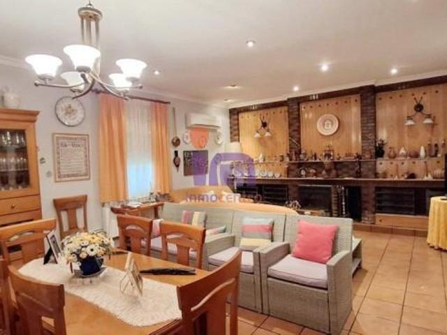 Chalet en venta en Valdepeñas, Banos del Peral